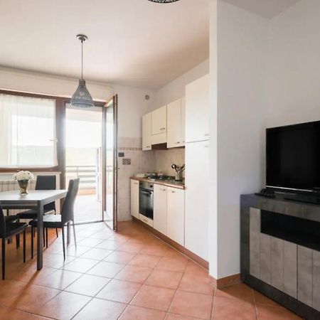 Davi - Alloggio Turistico Roma Apartment Settebagni Bagian luar foto