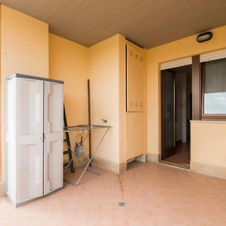 Davi - Alloggio Turistico Roma Apartment Settebagni Bagian luar foto